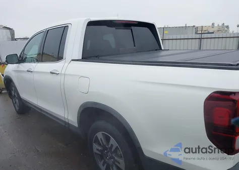 2018 Honda Ridgeline Rtl-E z USA, uszkodzony, nr VIN 5FPYK3F78JB002916